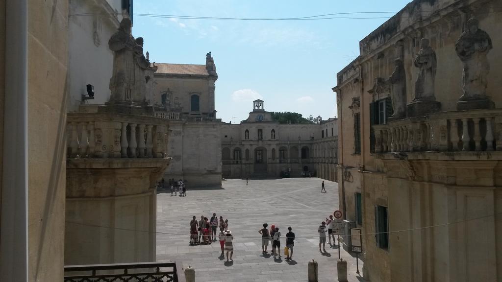 I Balconi Sul Duomo Apartment Lecce Bagian luar foto