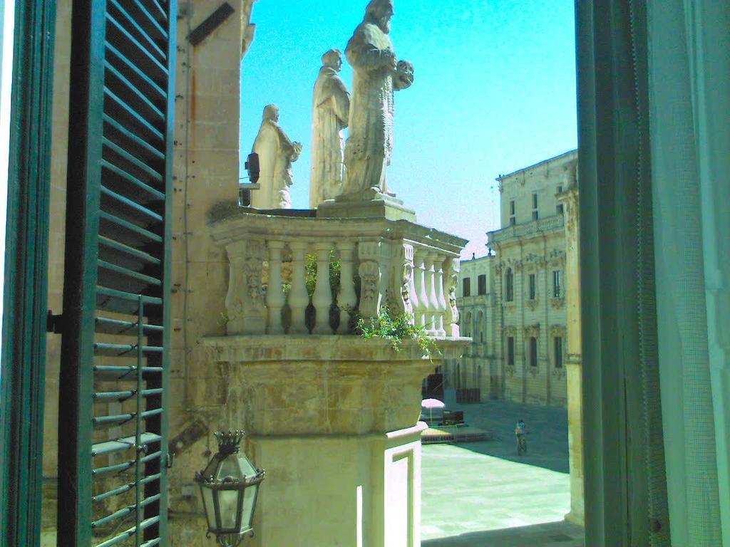 I Balconi Sul Duomo Apartment Lecce Bagian luar foto